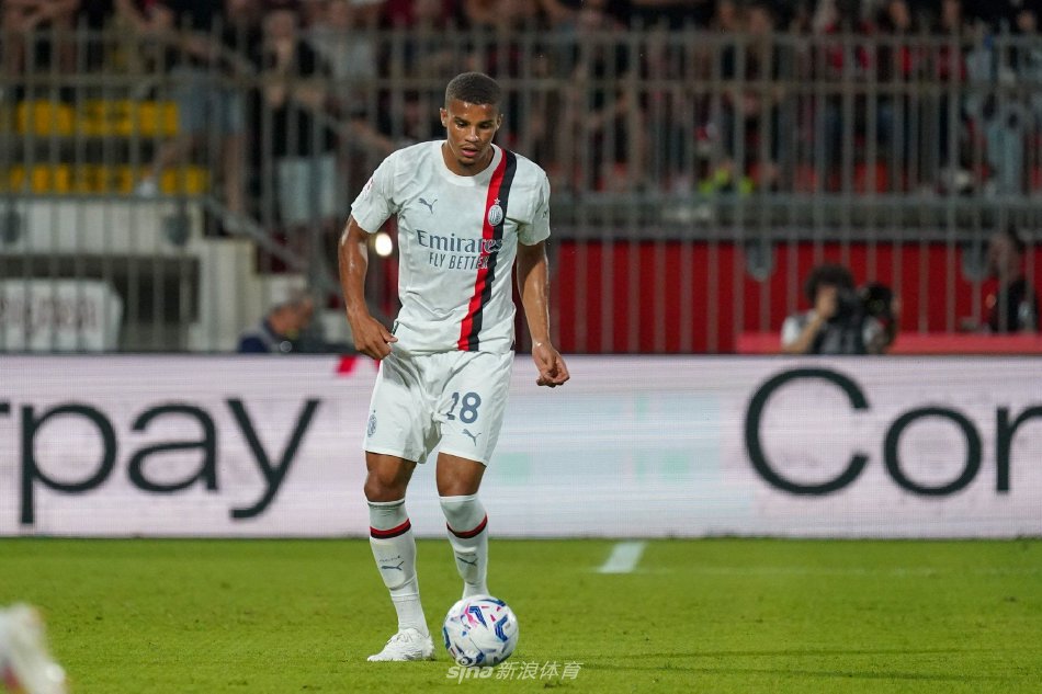 圆滑相比 圆滑相比