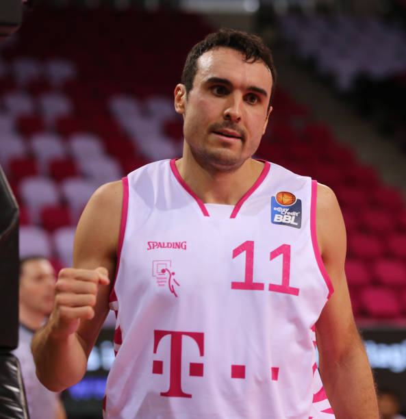 戴维斯用他 戴维斯用他