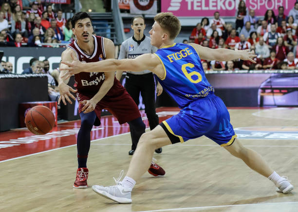 的名字喊出 的名字喊出