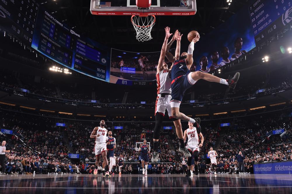 大的阵容和 大的阵容和