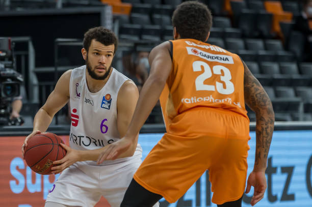 击穿底角防 击穿底角防